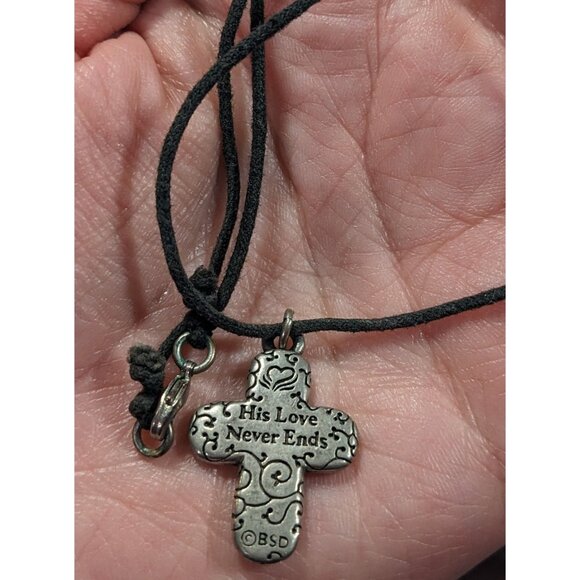 Vintage Bob Siemon Designs Art "His Love Never Ends" Cross Necklace - Picture 10 of 10